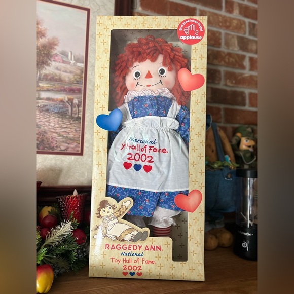Raggedy Ann National Toy Hall of Fame 2002
Johnny Gruelle Applause doll 18" - Picture 5 of 5